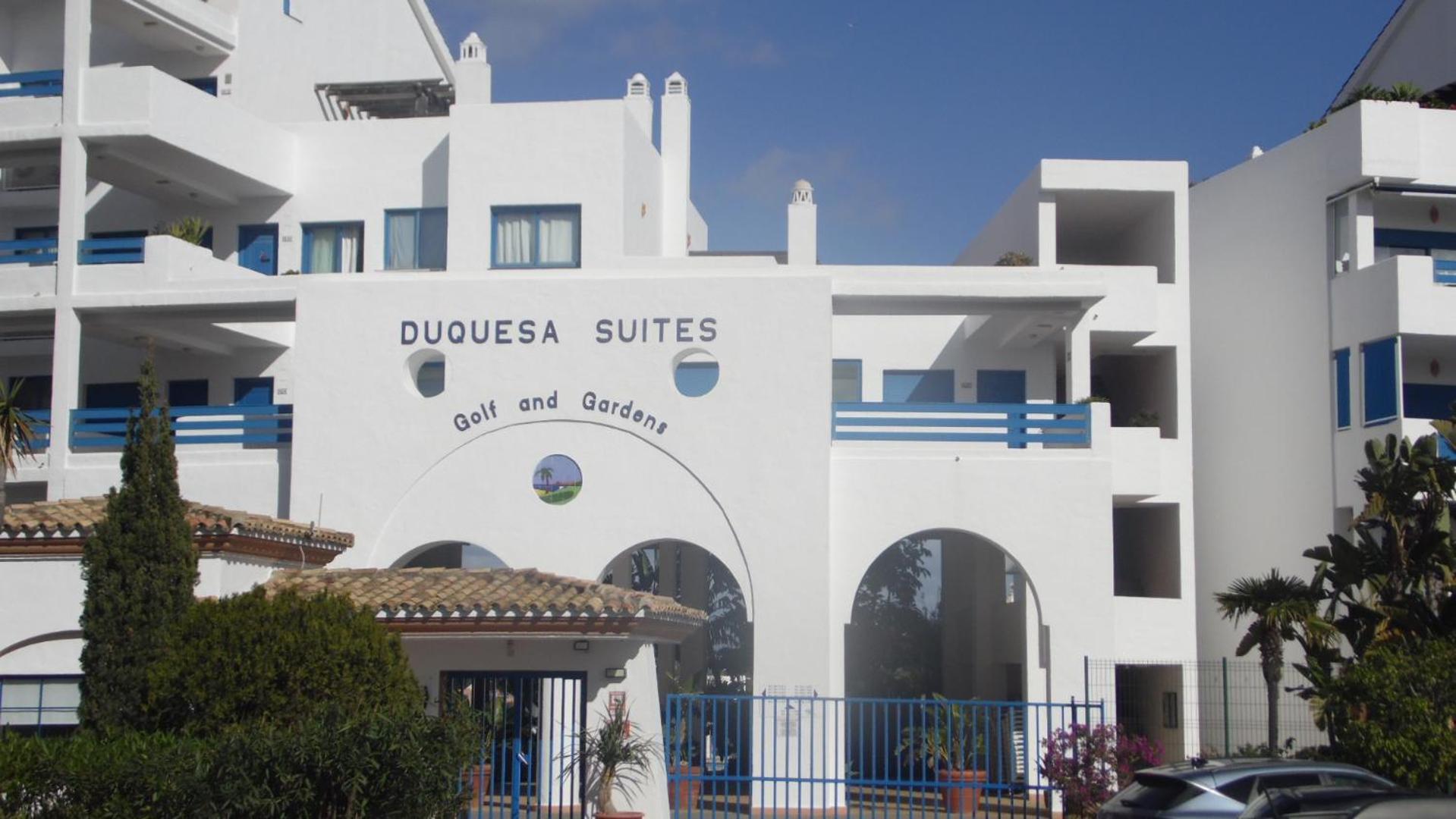 Residencial La Duquesa Suites Golf & Gardens San Luis de Sabinillas Exterior photo